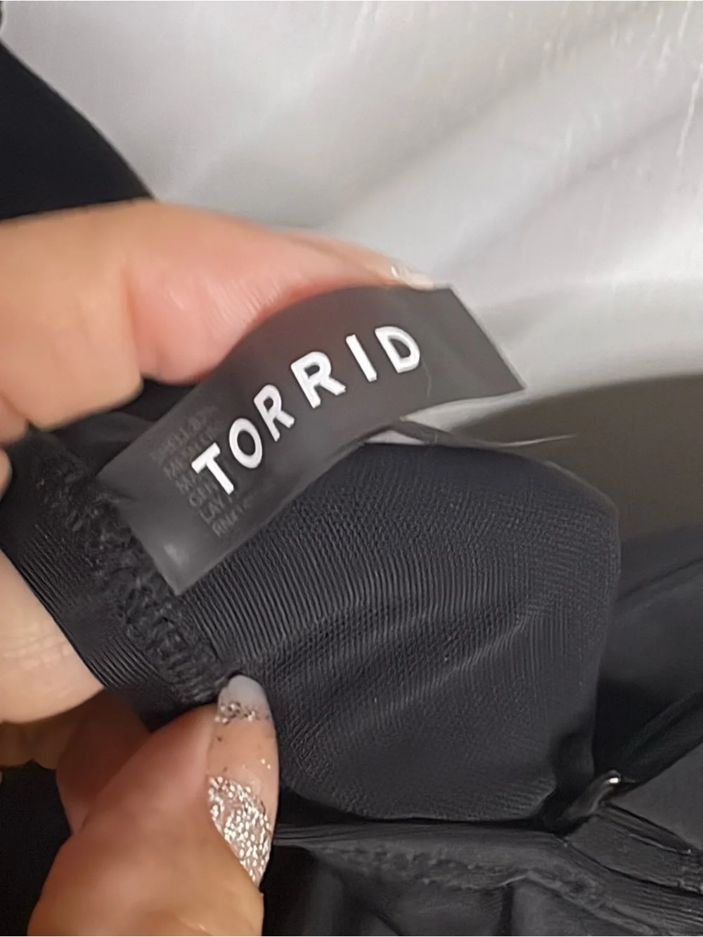 Torrid Wire-Free Push-Up Tie-Front Tankini Swim Top Black 3X D/DD Convert Straps - Picture 5 of 6